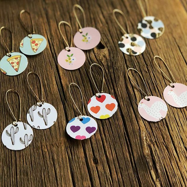 HandmadeDetroit's tweet photo. Make and take preview from @courtneyfischerjewelry.
This is 1 of 10+ make and takes that we will have @ #VMKT on Sunday!
$15 gets you an all access pass to shop and create! Tickets available at the door! https://t.co/FNSYH54KYD https://t.co/E7b6OxBrh1