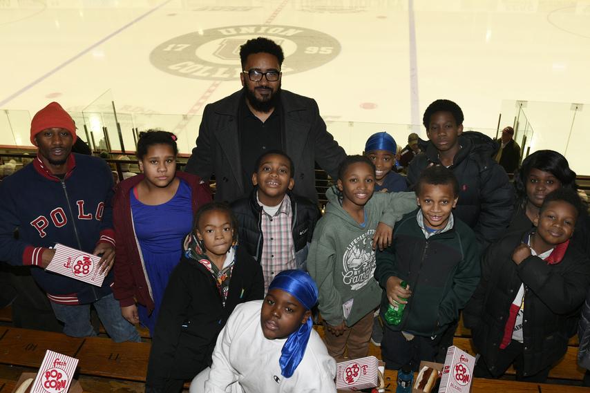 Mike_MacAdam's tweet photo. Fun story to write ... @Unionmhockey junior forward Josh Kosack started a community service project called Kozi's Kids, giving Schenectady schoolkids the opportunity to come to games:
https://t.co/KNQ0E9OtXs https://t.co/coJRO14eYK