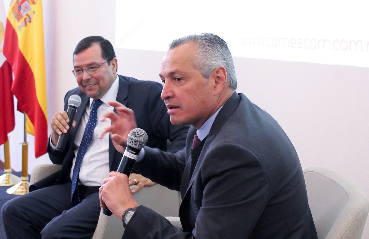 camescommx's tweet photo. Ponencia de Sergio Abrajan, Director de Impuestos de @TelefonicaMX y Luis Meurinne, de Arias Meurinne & Asociados, en la implementación de esquemas reportables ante el Servicio de Administración Tributaria (SAT).
#ComisiónFiscal
#EventosCamescom
#130AñosEnMéxico https://t.co/36CJQzcxue