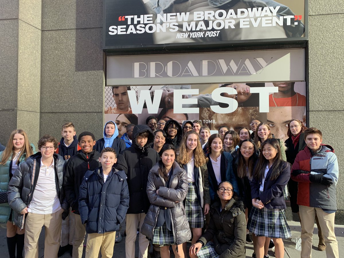 MHall_Edu's tweet photo. A riveting modern portrayal of #WestSideStory - a captivating, lyrical, and gritty Broadway performance for our @BuckleyCDS 8th grade field trip! https://t.co/IJsZtY1pFK