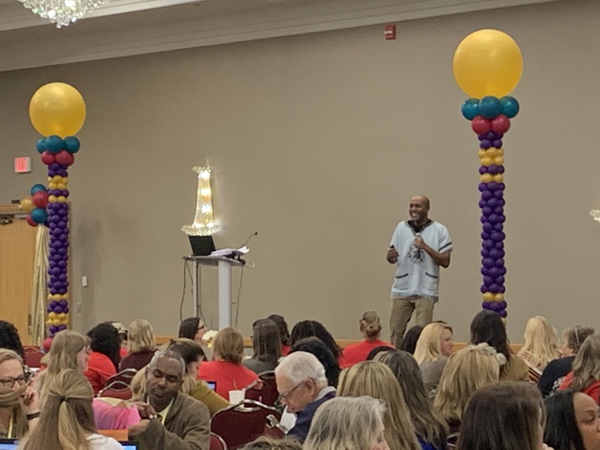 mawilearning's tweet photo. “Let’s bring an infinite way of thinking to all we do. Take the opportunity to make a positive impact on students' lives... every single time." @MawiAsgedom #FLDVIPN2020 https://t.co/O3oiKUif6Y