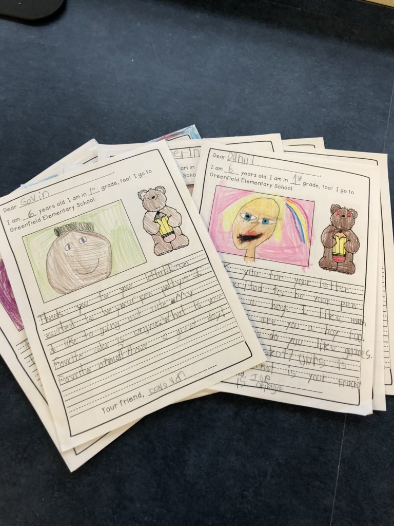 Courtney Howe tweet media