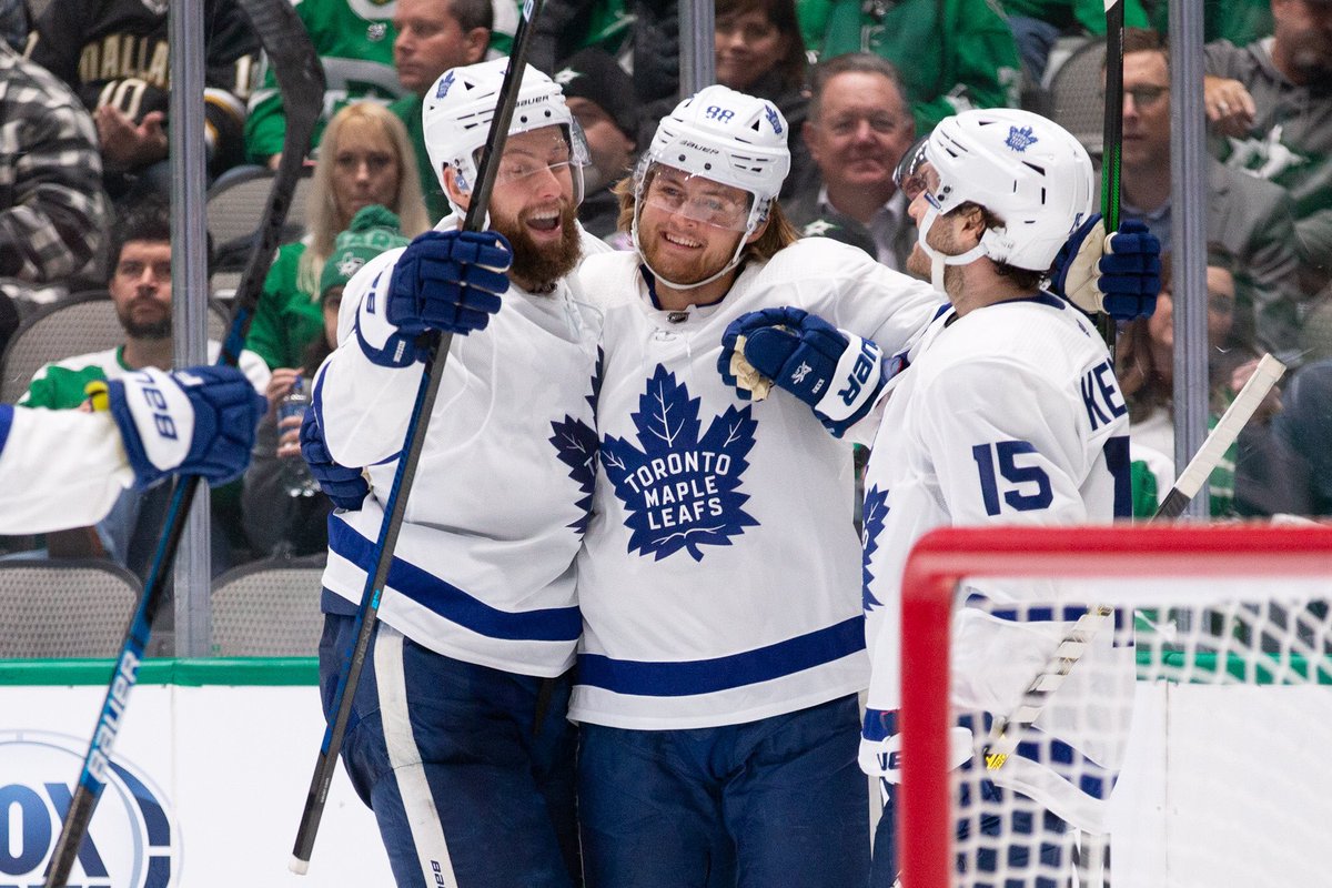 Oh, you!

#LeafsForever #BellLetsTalk
