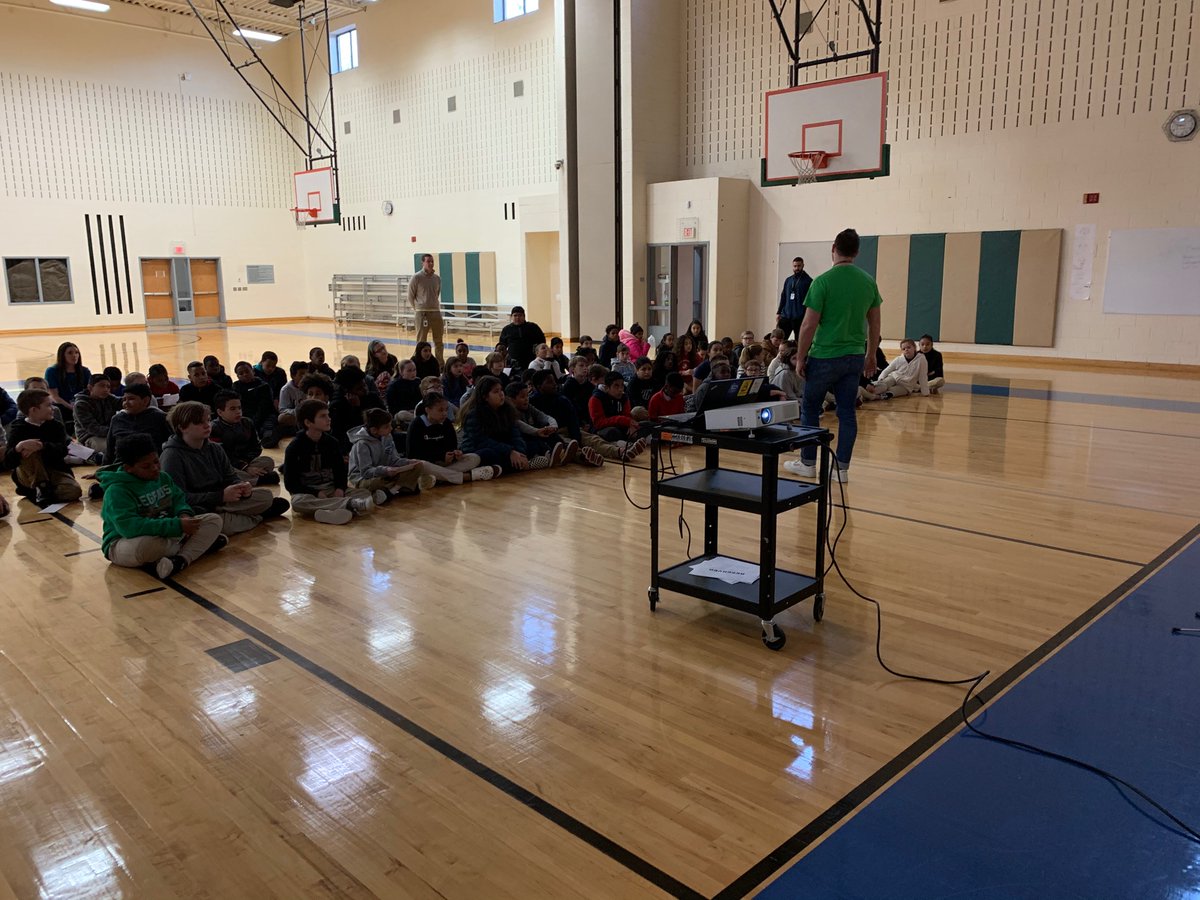 jamesblairband's tweet photo. JBMS Team Music has an AWESOME day visiting with our future spiders at @jamesriverdolph, @MES_WJCC, @djmes_wjcc, and @MWES_WJCC! π· We hope to see you in our music families next year! #JBMSBand #BandFamily #PowerInTheWeb #WeAreWJCC https://t.co/MCQVFLEHPA