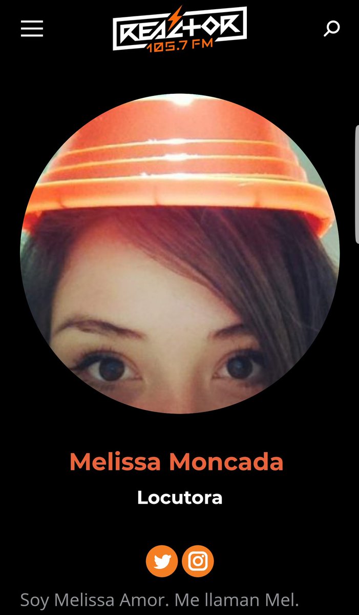 missflirt's tweet photo. @MarioLennonKing @nofm_radio Aaah si, la voz de ese hermoso efímero momento de madrugada llamado #Sinapsis105 era yo 🤓 Me conocieron de @nofm_radio y acá seguiré con #TodoMenosMiedo. Eres bienvenido, siempre. Te vas a divertir y crushear mucho de todo 😘😝 https://t.co/WWawHbj5Mk