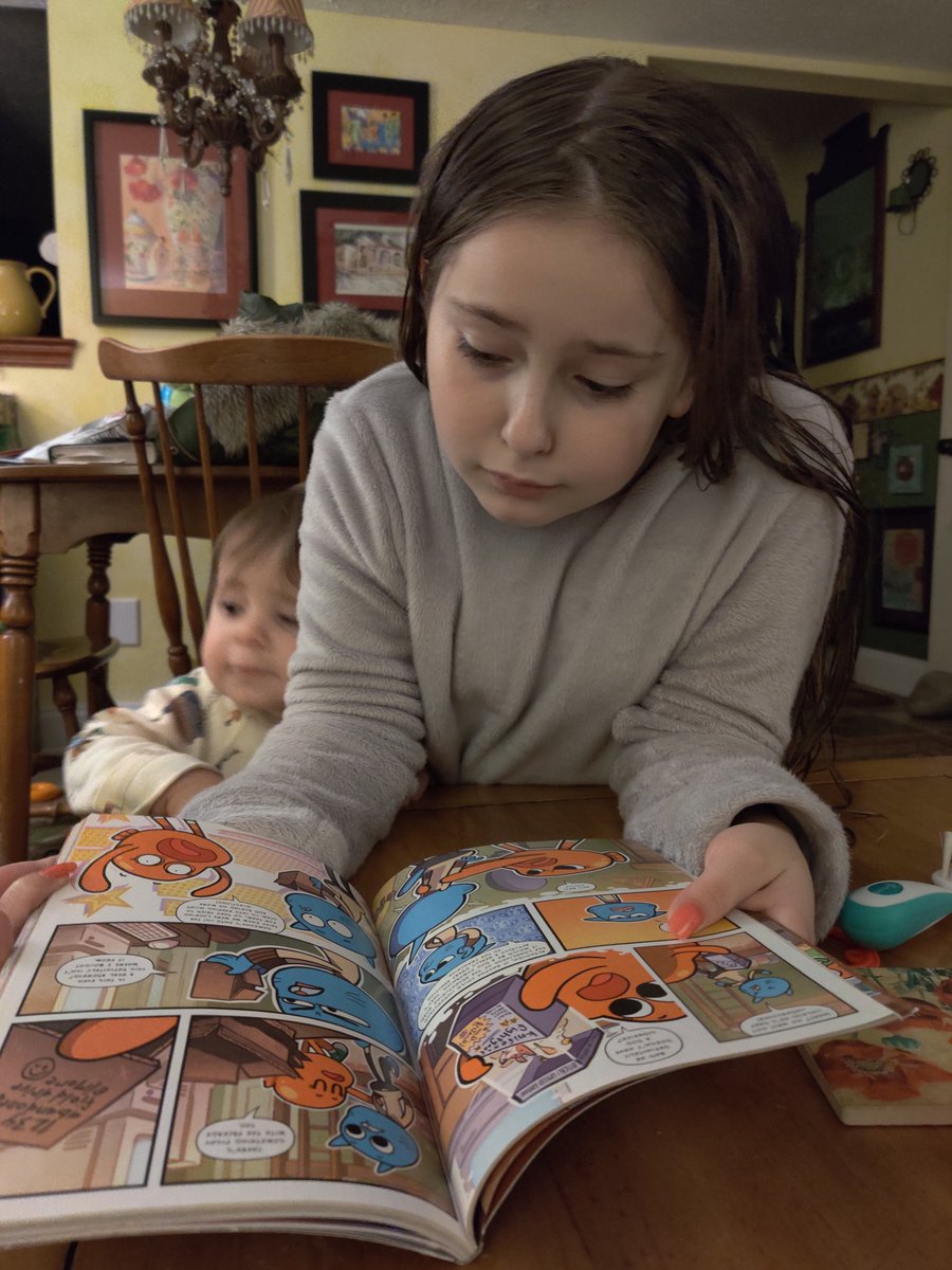 4Overlook's tweet photo. Did someone say graphic novels? ⁦@OverlookES⁩ #AACPSReadWithMe https://t.co/ebVS3QNv9M