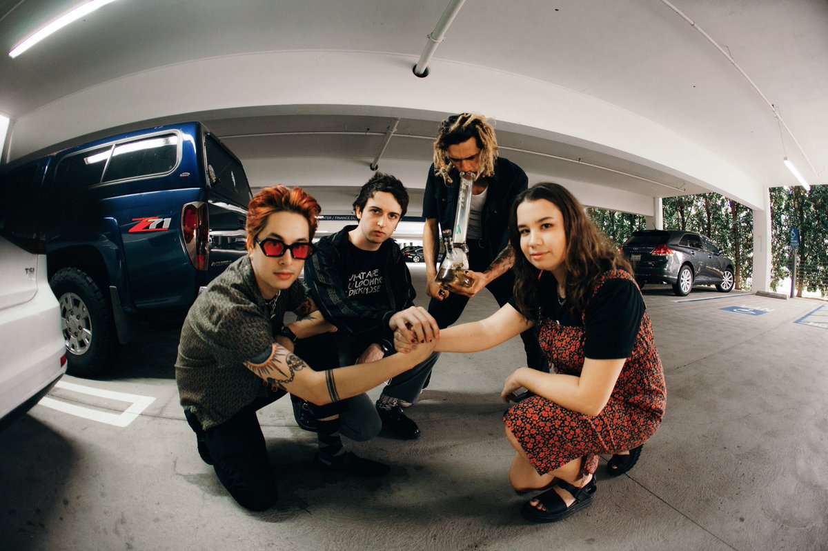 introducing joynoise - the very first band to join the cool mom family ❤️✨