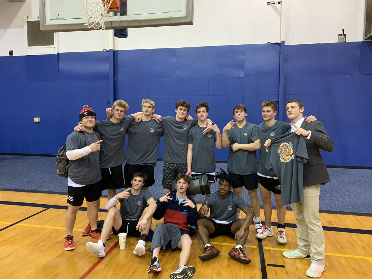 ClubEstates's tweet photo. The Cobras are your 2020 Rec League Champs 🏆 https://t.co/ppqTfPcKdn