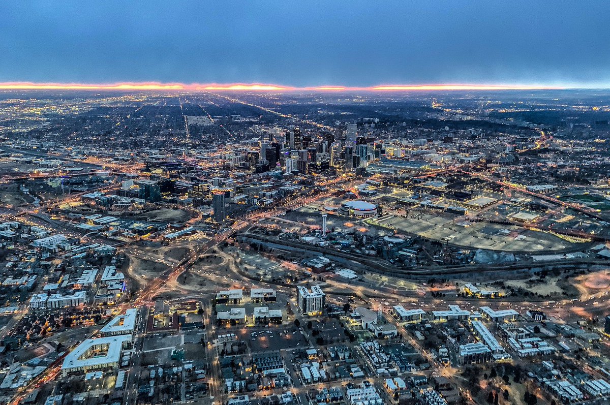 Good Denver morning #earlymorning #veryearly #earlybird #aerialphotography #photooftheday #picoftheday #aerialpic #milehighcity #denver #colorado #downtown #traffictime #morning #weather  #cowx