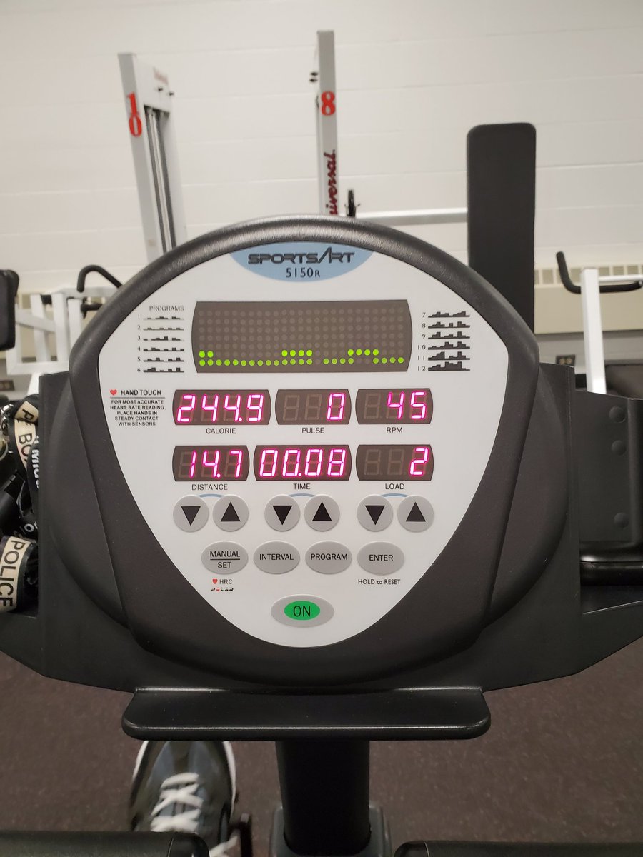 strawbarryj's tweet photo. Posting tonight's 30 minute workout. Not because I want to show off or brag, but because I want to be held accountable. Doing a few nights is great, but making it a habit it's crucial. Thank you @DrAdamZellmer #unslakable #1percent #AtomicHabits #tigerstrong #tigerpower https://t.co/pbZEHBL7U7
