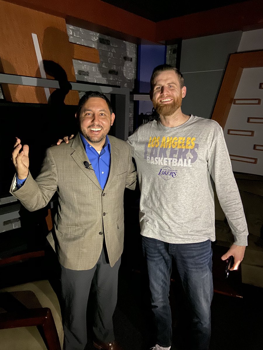 Inland_Sports's tweet photo. Citrus Hill 🏀 coach Davey Hopkins joined us LIVE in-studio ... before the power went out!! Watch the show 🎥➡️ https://t.co/23KYjLKNtz https://t.co/6RCiLPiStM