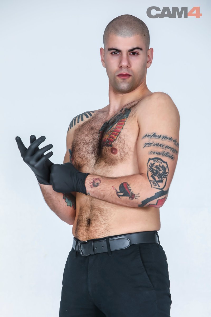 KhanKobra_AC's tweet photo. Kobra Khan's Magic Gloves.... 
https://t.co/REJdFw7aSE #bdsmcommunity #BDSM #MasterDominator #BeMySlave 
@AdonisCasting
@Cam4
@cam4_gay
#webcambdsm #livebdsm #kink #whiplr #adoniscasting # https://t.co/deOI3TNXqZ