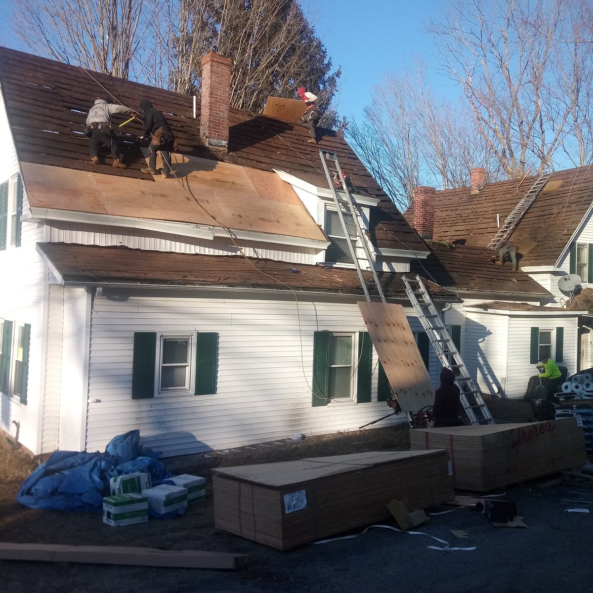 Plywood going on