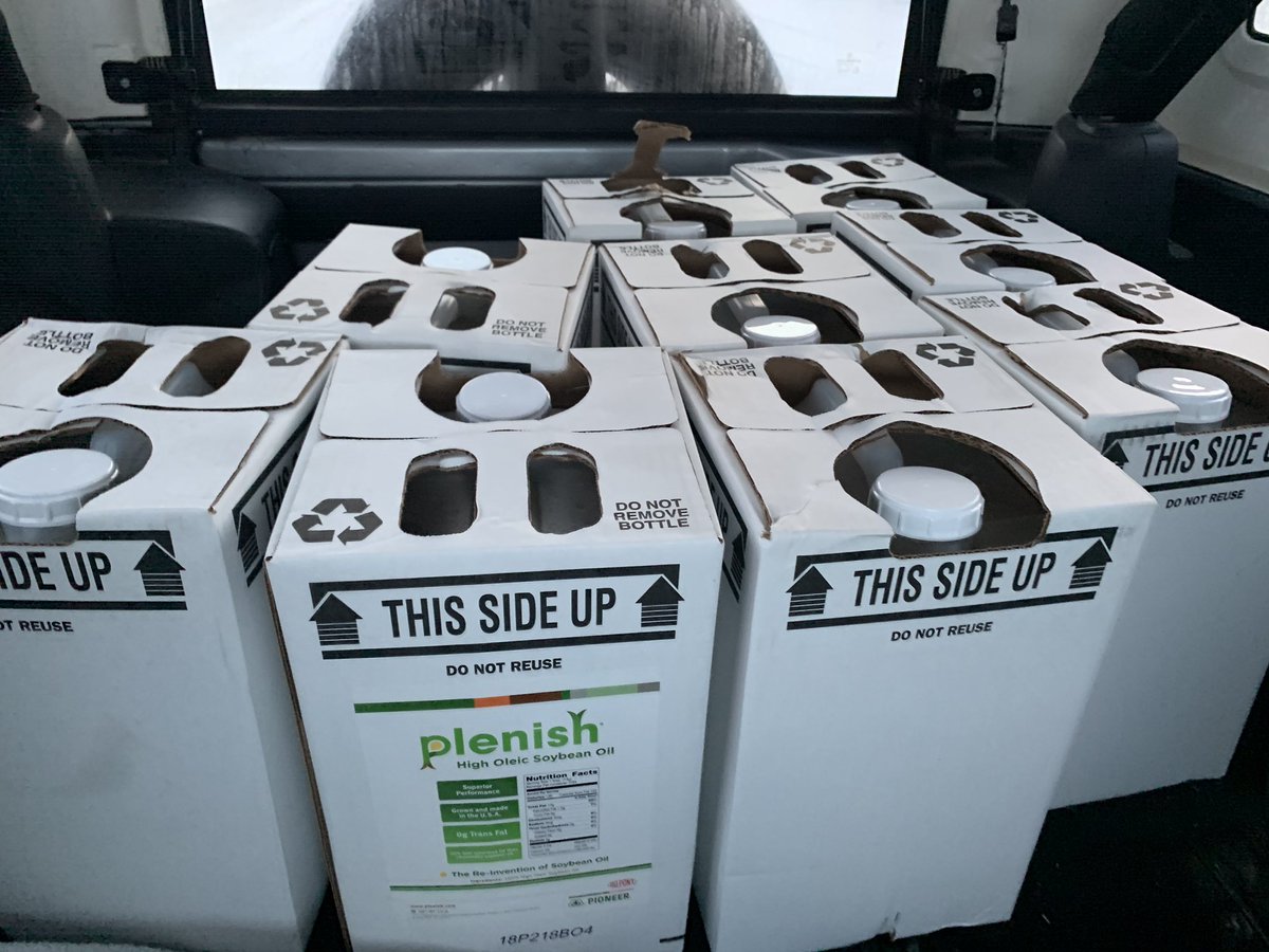 WestForkFarm's tweet photo. Fish fry’s are right around the corner so I’m ready to deliver some Plenish high oleic #soybean oil. It’s the best stuff out there and it’s heart healthy. https://t.co/ApIOpPKsrU