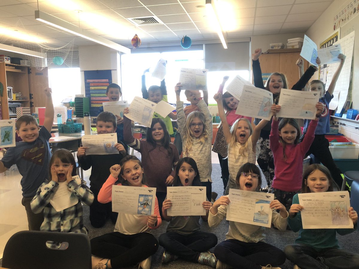 We have been counting down the days to select our Marine Animals. Today did not disappoint! Let the researching begin 🐬 #WildlyExcited @AmericanReading @DoeRunSchool @ManheimCentral