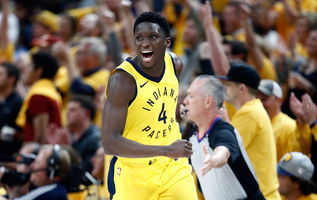 UncIeDrew_'s tweet photo. Glad to see that yungin' #Oladipo getting back out there vs. the #Bulls tonight. #GetBuckets https://t.co/lk0yEKyVGi