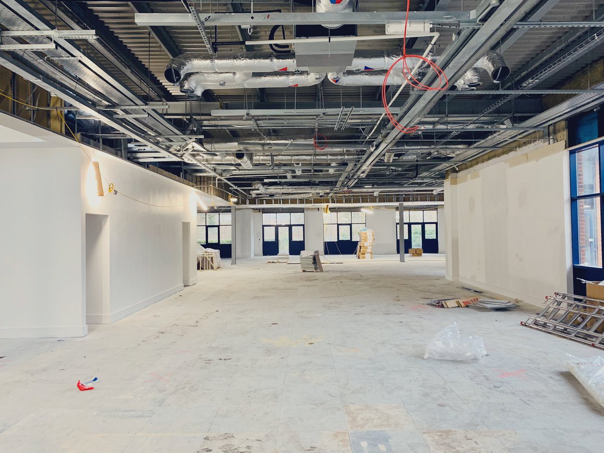 ltd_qs's tweet photo. Office enhancement works are progressing well at our project in Kings Hill, Kent. [Quantity Surveyor] [Employer’s Agent] [Project Management] #mechanical #electrical #ceilinggrid #paint #lighting #project #construction #ducting #decoration @mkaarchitects @AshContracting https://t.co/Pxz0nw5BZb
