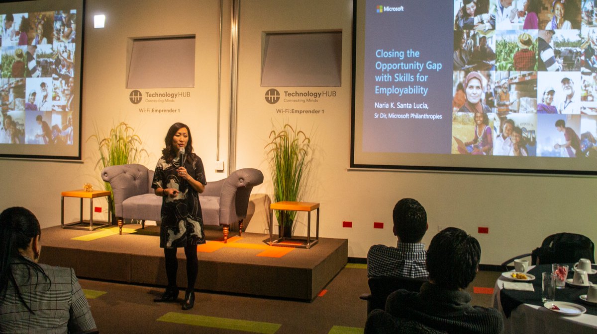 bepc_inc's tweet photo. Esta mañana estuvimos presentes en una reunión con Naria Santa Lucia, Directora global de desarrollo de competencias y empleabilidad de @Microsoft, en las instalaciones del @TechHUBjuarez.
https://t.co/yKDY9YSE0L
#BEPCInc #Microsoft #Innovation #TechnologyHUB https://t.co/RHHWKGlfYJ