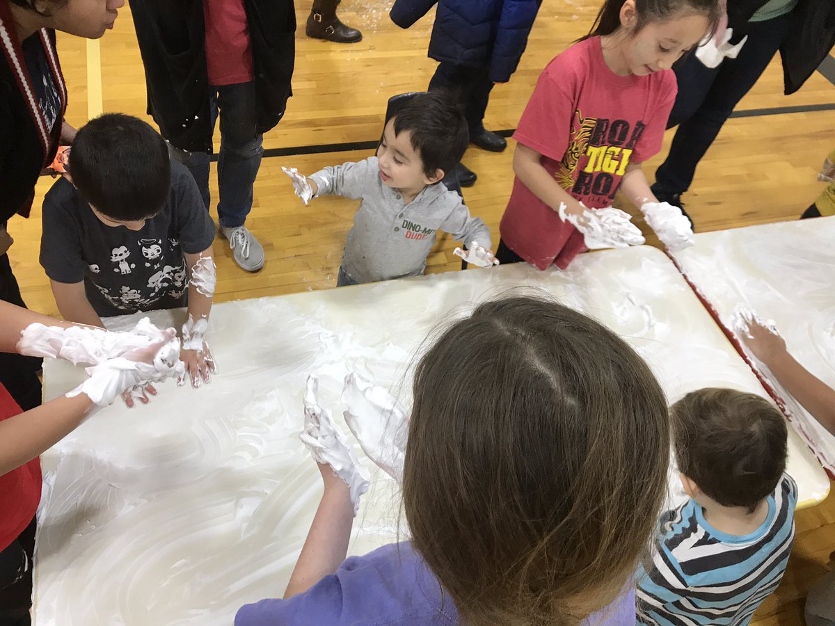 ShullELC's tweet image. Come and get Messy at our 6:00 session tonight ! #MessyNight @RayPec @ShullELC