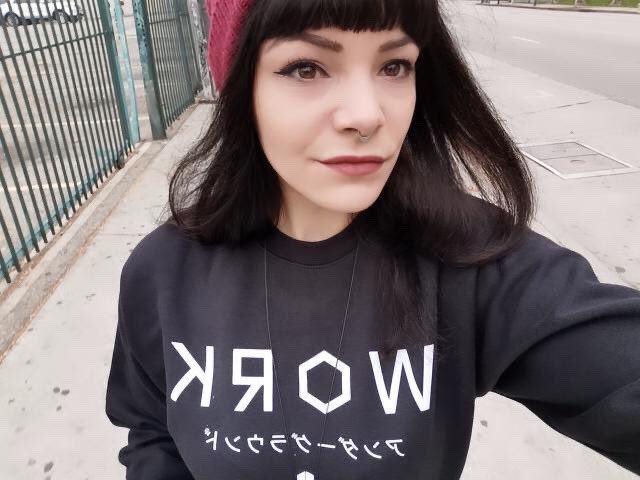 shopby6am's tweet photo. Hydrangea rocking our WORK sweater after her incredible set in LA.
These sweaters are almost sold out! Get them before itβs too late.
Tap that link in the bio
#shopby6am #WORK #underground #techno #technomerch #technomerchandise https://t.co/UWXLUpOD9L