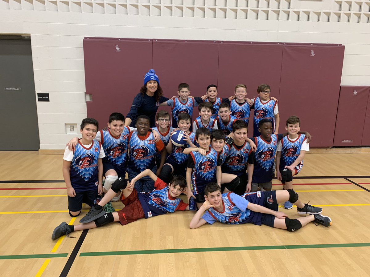 crisdanmat's tweet photo. @FFMcGinnCES A fun enjoyable jr boys volleyball tourney! Great to see all the energy and teamwork amongst the boys. Lead by a great leader! @josie_khan https://t.co/R5ICP70rjj