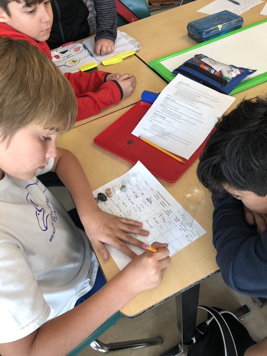 katheidrich's tweet photo. Identifying properties of minerals @MeadowParkEl #sciencetutorial https://t.co/81AuCVVZR8