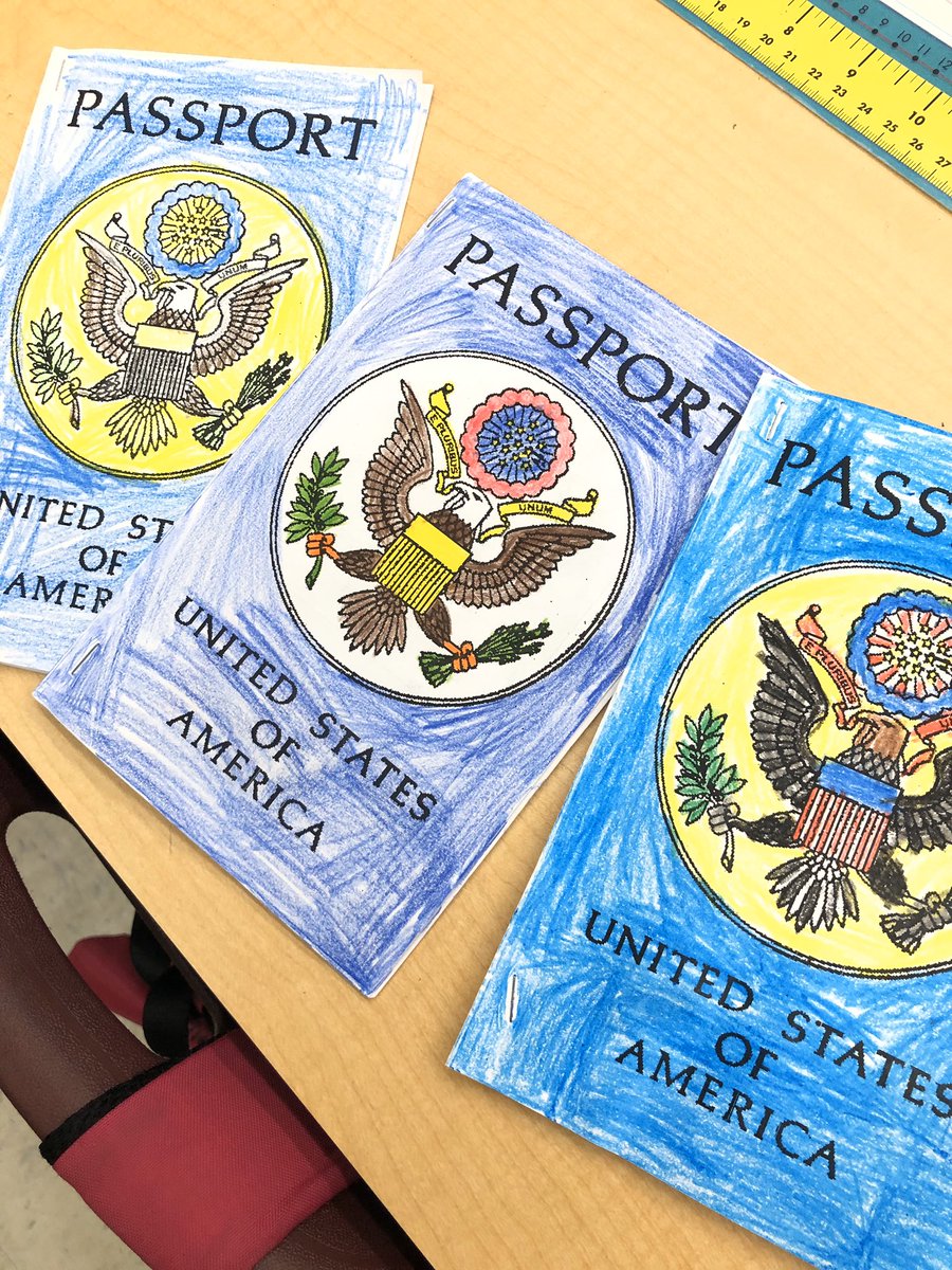 DevonAireK8's tweet photo. Second grade traveled around the world today and remembered to pack their books! #MDCPSReads #CLW2020 #literacyweek #FLedu #FLCelebratesLiteracy @DevonAireK8 @MDCPS_ELA https://t.co/knbFPJE608