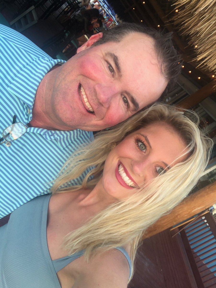 timleroy4's tweet photo. #girldad @reagan233 https://t.co/piBSaotmGg