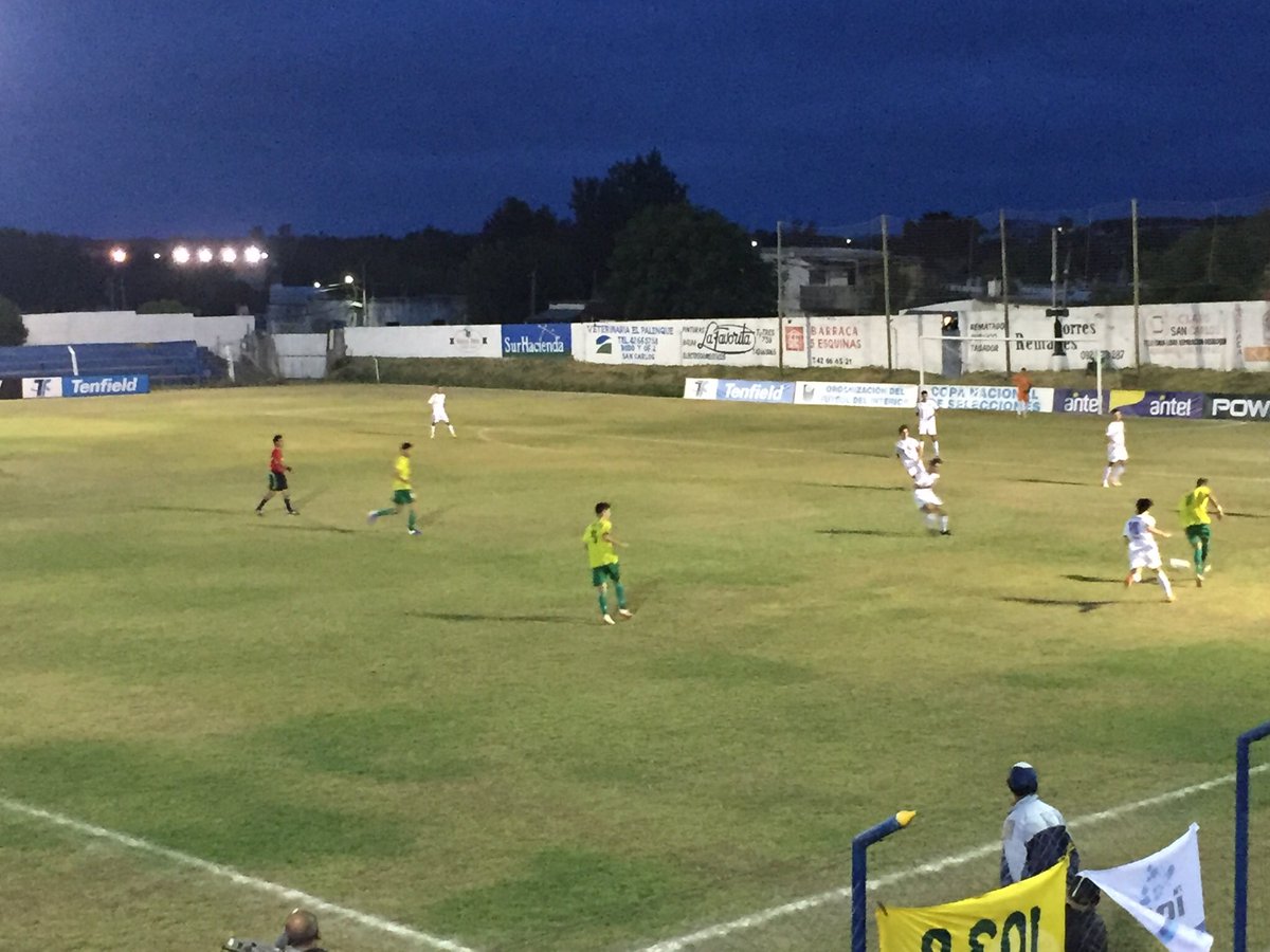 #CopaOFI - #SUB17 

A los 7’ del ST sigue ganando Canelones del Este 1 a 0 sobre Maldonado con el gol de Brandon Palabes a los 8’