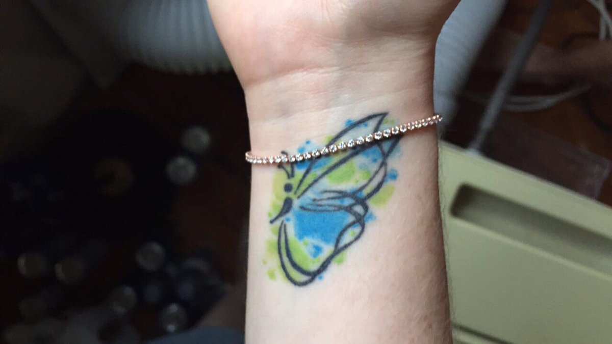 Parkerbaby97's tweet photo. ; Your story isn’t over yet 💙 #BellLetsTalk https://t.co/5UAw7D19Or