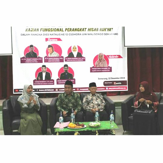 cssmorauinws's tweet photo. Dok. Puncak Dies Natalis (Kamis, 12 Des 2019).
"Seminar Nasional: Kajian Fungsional Perangkat Hisab Rukyat. Dengan mengundang narasumber yang ahli di bidangnya, CSSMoRA UIN Walisongo berupaya untuk memperluas cakrawala ilmu falak di bidang alat hisab rukyat"
#cssuinwalisongo https://t.co/5tfZxXnBTu