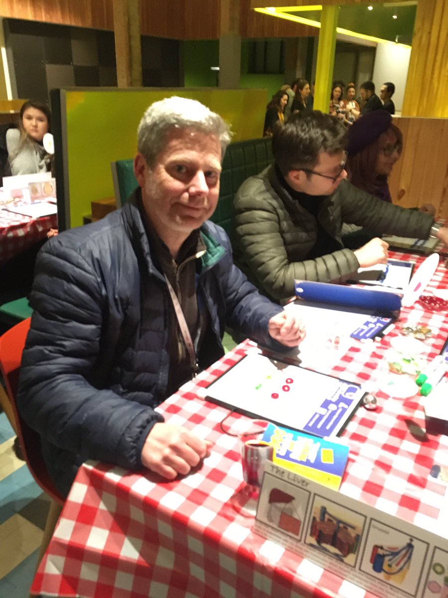 We had some familiar customers at the organ on a chip shop this evening @DavidTree @LifeBrunel @OrganOnAChip #SMLates