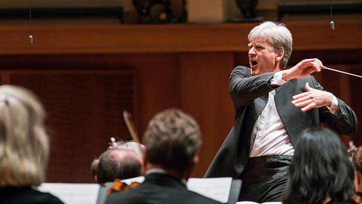 On our <a href="/KingFM/">Classical KING FM</a> <a href="/seattlesymphony/">Seattle Symphony</a> Spotlight tonight at 8:  
Music Director Thomas Dausgaard previews his performance of Shostakovich this week with dynamic violinist <a href="/PatKopViolin/">Pat Kop</a>.  Thomas takes inspiration from time he spent at the Shostakovich dacha.  
 
soundcloud.com/classicalkingf…