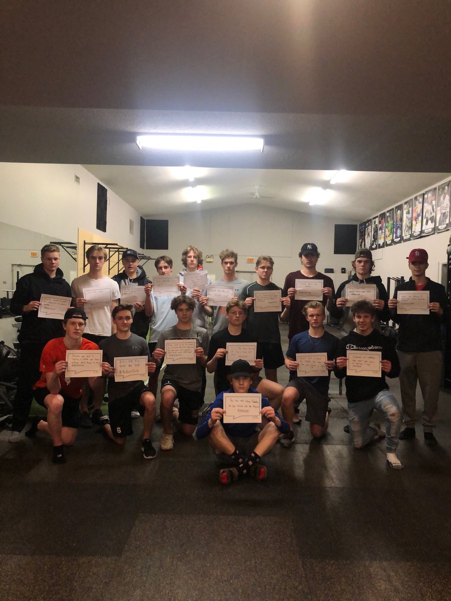 u18AAALancers's tweet photo. #BellLetsTalk https://t.co/KwfNSuDQoV