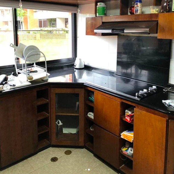 StudioHaus1's tweet photo. Renovación de Cocina! Nuestro trabajo es muy activo y aunque no estamos todos los dias en las redes, siempre estamos presentes para cualquier asesoria e información que necesiten. Nos encanta que nos contacten, gracias por la confianza. #studiohaus #kitchen #renovation #furniture https://t.co/Zs2aMw0XEY