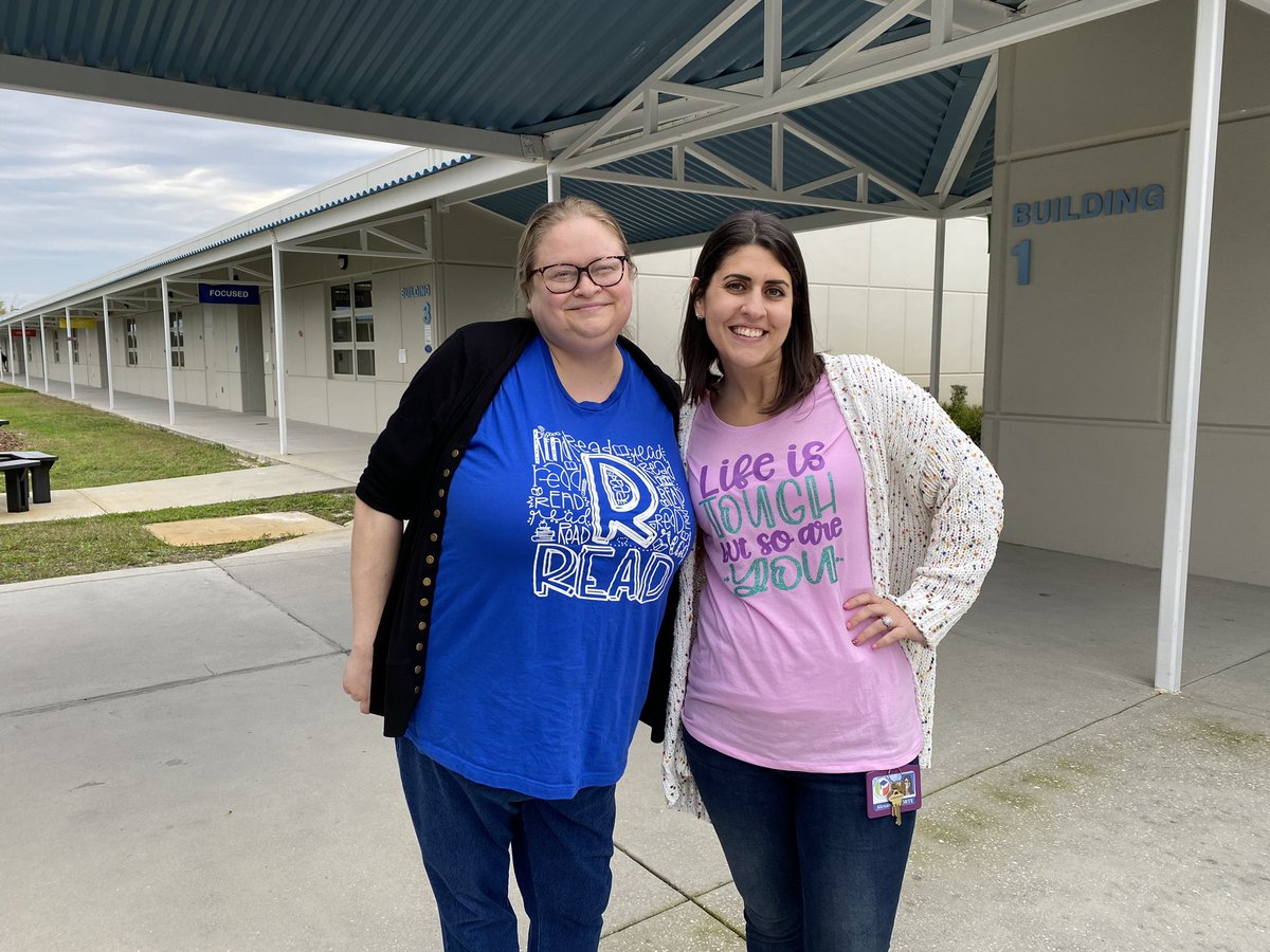 Wear Your Words Wednesday! Love being back with this lady <a href="/JennFernandez16/">Jenn Fernandez</a> ... just missing <a href="/SarahKSvendsen/">Sarah Svendsen</a> #celebrateliteracypasco <a href="/GTESSeaStars/">Gulf Trace Elem</a>