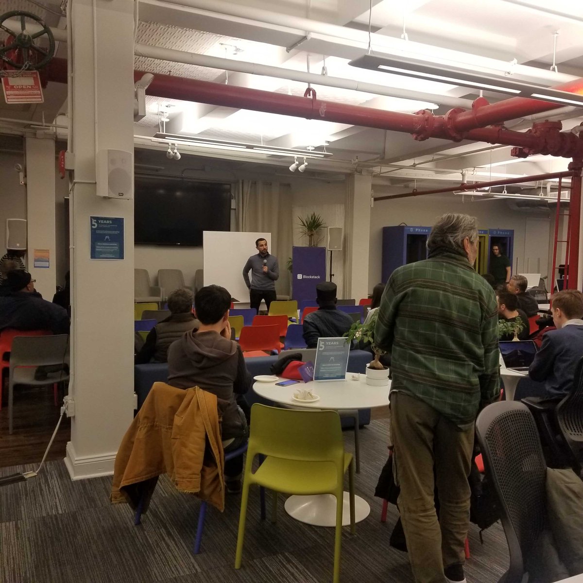 Stacks's tweet image. It was great to see so many #Blockstackers at last night's @blockstack NYC meetup with @muneeb and @JudeCNelson 
As always, thank you for your thoughtful questions and lively discussion 🙏. 
For news about upcoming events, check out community.blockstack.org/events. #BlockstackGlobal