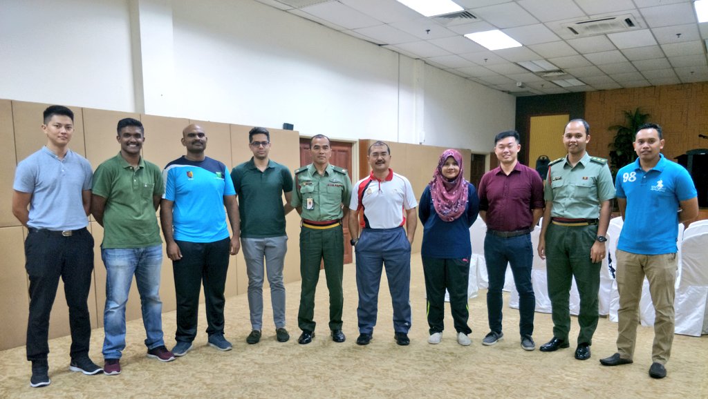 drzakimm's tweet photo. Force Integration Training for #MFH π²πΎ
#OPSTARLIGHT 5
#BerjuangBersama
#KhidmatDiutamakan https://t.co/b7dDQFCTVW