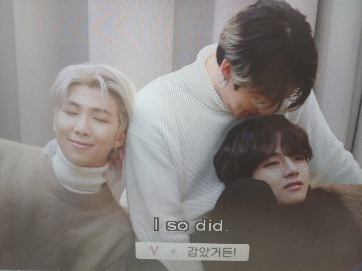 kookie tweet media