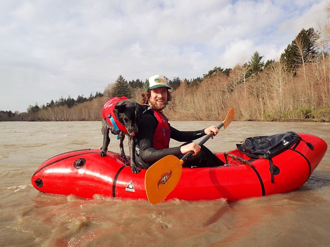 AquaBound's tweet photo. Sometimes the best adventures are the ones in your own backyard. ๐ธ @sara_likes_rocks #aquabound #boundbyadventure #shredfiberglass #thisispackrafting #dogsofpackrafting #riverlife #madriver https://t.co/6PsAiJSMFR