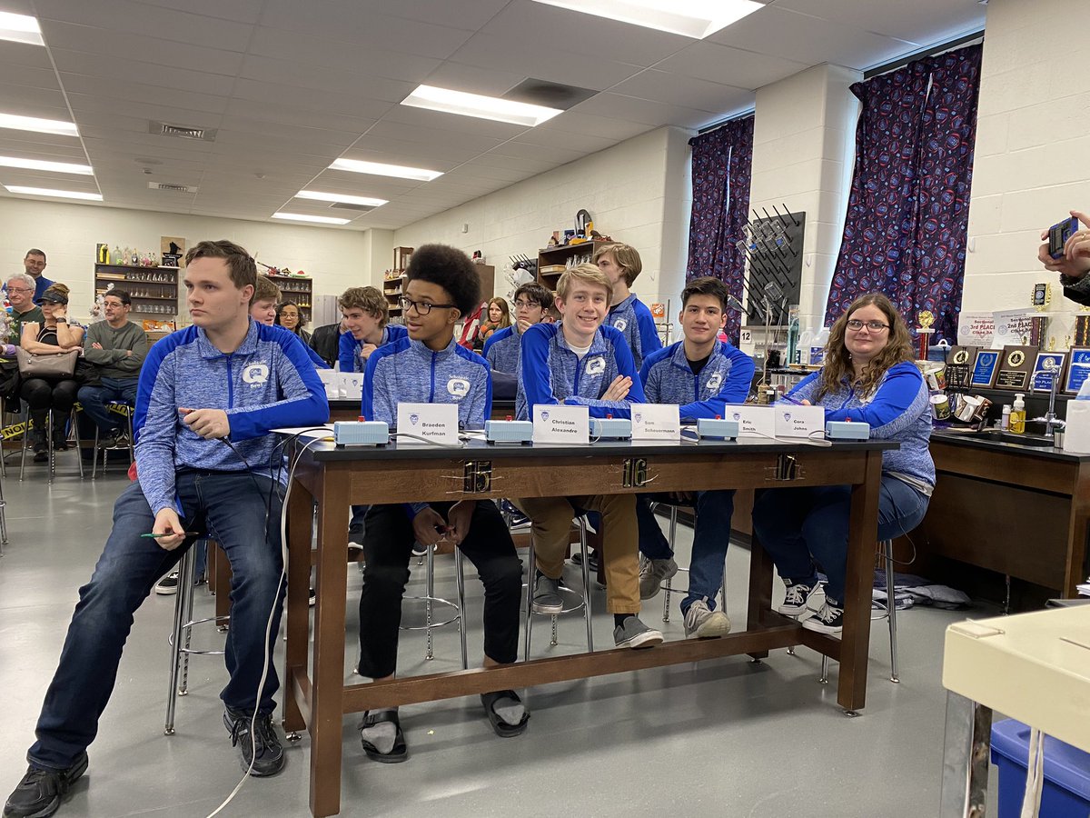 In today’s third round of QHS VERSUS QND, the varsity squad pulls away for a 310-180 win and the JV eked out another tiebreaker at 180-160 with EJ Miranda earning the tie-breaking toss-up.  Varsity MVP:  Sam Scheuermann at 70.  JV MVPs:  Jamison Reis, Dayana Garcia &amp; EJ Miranda.