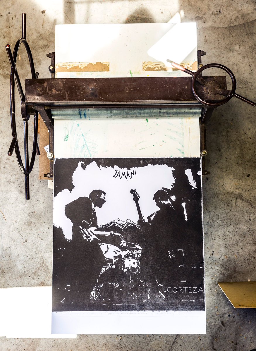 La obra de “Corteza” en estado original por Gaby Kova.
Se viene tremenda gira 
En breve novedades!!