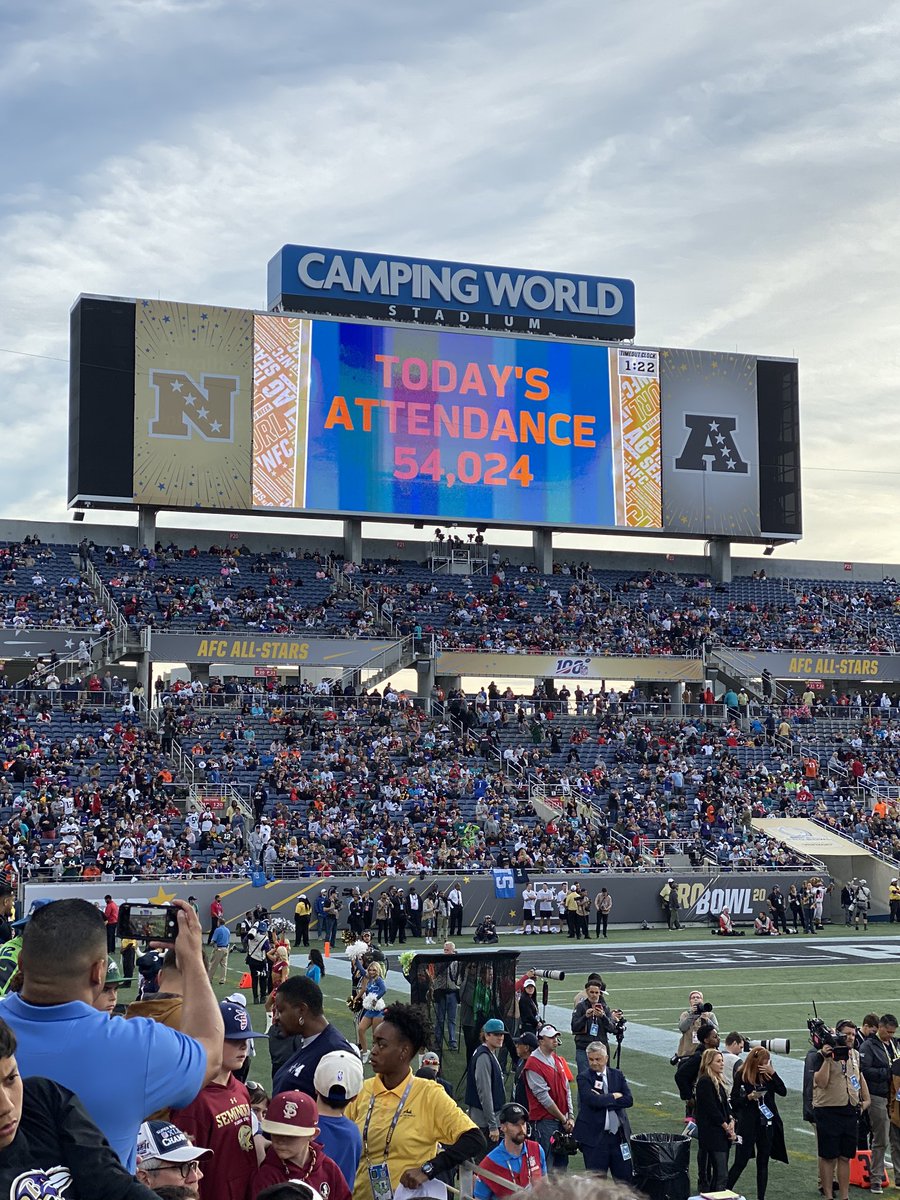 ItsFanGoals's tweet photo. ⭐️Another Pro Bowl In The Books⭐️
#100thSeason #ProBowl2020 #ImAProBowlerToo #AFCvsNFC #Orlando #CampingWorldStadium #RoadWarrior #TurfToeB #50YardB #ItsFanGoals ™️ https://t.co/RZpKiVDZCi