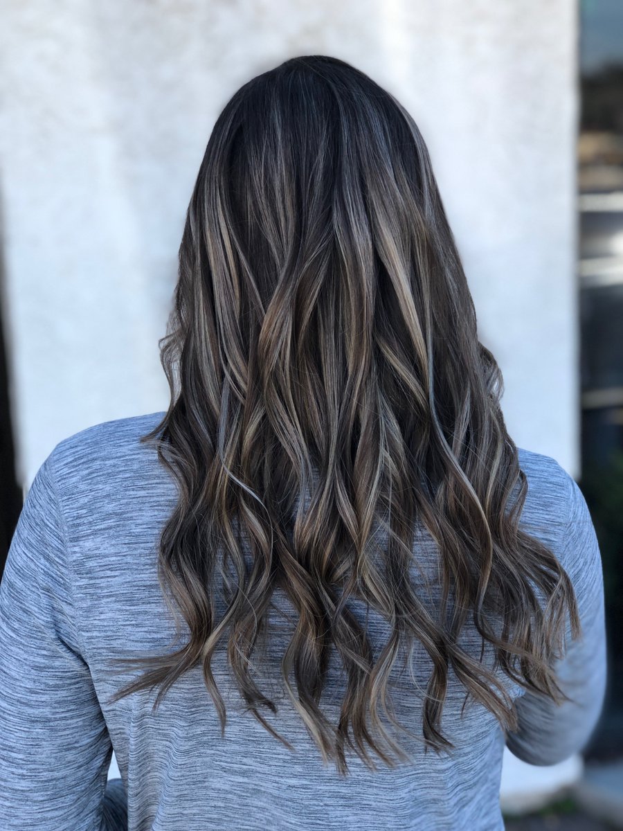 joyfullypiper's tweet photo. Looking to fill up my schedule,
I have a great promotion going on rn-
free haircut with any color service!!💇
My next client could be on your timeline!!💗💗 https://t.co/9fjsXaGiMz