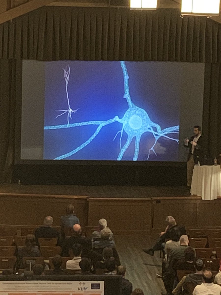 KajanaSatkune's tweet photo. Listening how expansion microscopy works like the beads of a diaper @nerveregenerate #spinalcordinjury #neuroscience #neurotools https://t.co/PG3EqPfL3a