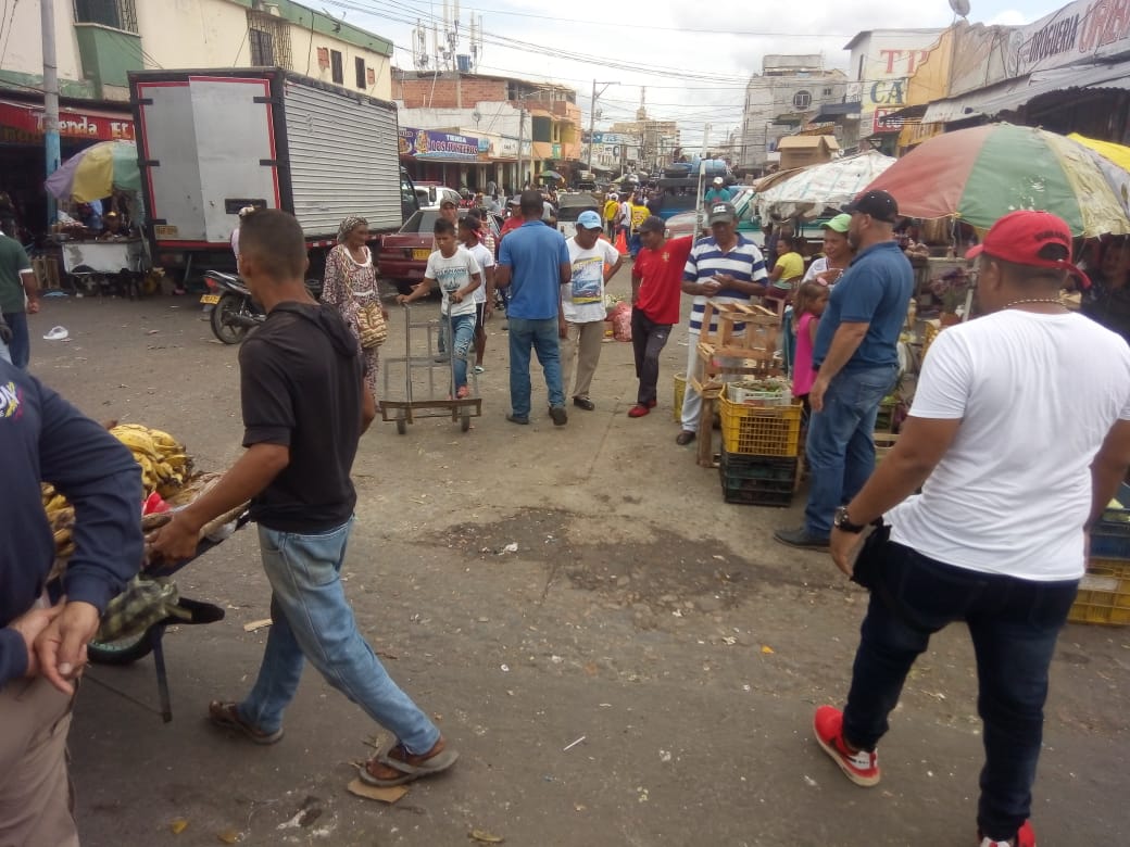 Intervención de <a href="/Policia/">Policía Nacional</a> Colombia, <a href="/ICBF/">Iremar Battistella</a>,  a varios sectores de #Maicao para prevenir la explotación #infantil porque para el alcalde <a href="/DasukiMohamed/">Alcalde Dasuki</a>, la #niñez es primero