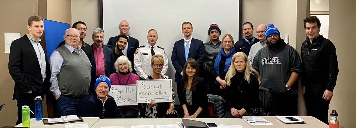 Great CPLC Meeting (Community  Police Liaison Committee) tonight <a href="/TPS53Div/">53 Division</a> &amp;  we are extra enthusiastic about supporting #mentalhealth <a href="/TorontoPolice/">Toronto Police</a> #BellLetsTaIk #BellLetsTalkDay <a href="/tpsmclean/">Deputy Barbara McLean</a> <a href="/ShawnaCoxon/">Shawna Coxon</a> @DeputyPeterYuen <a href="/StaffSuptCandNC/">Mark Barkley</a>