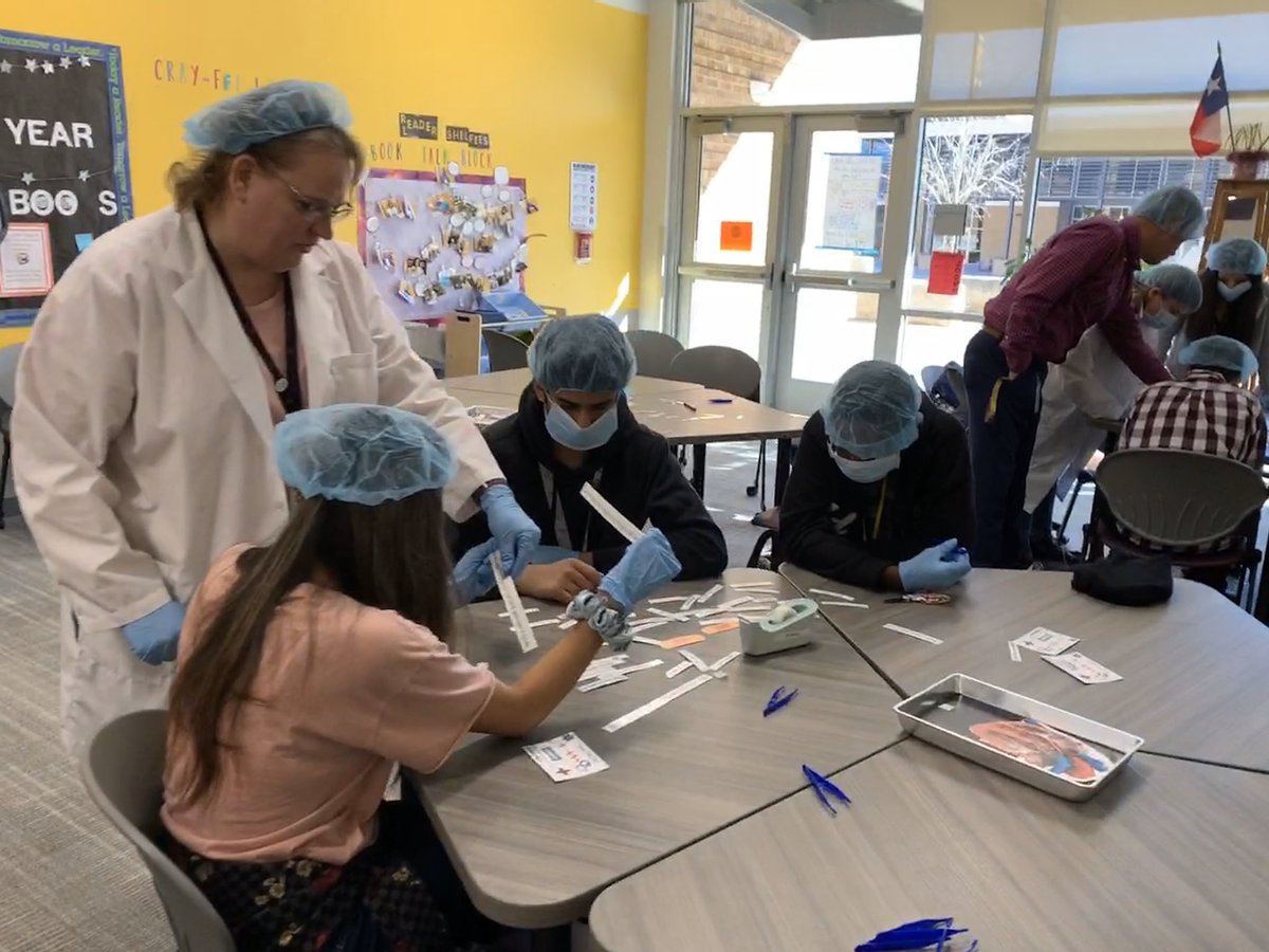 PRMSVipers's tweet photo. Ss in Long and Perez’s ELA classes perform surgery on weak sentence structure with a little science anatomy thrown in. Chief surgeon Hammond assisted :-) #collaboration #futurereadylibs #readcomal @SHBones17 @PamelaSPED @ComalWrites @ComalLueck @PieperMSLibrary @ComalSecondary https://t.co/NBGFeCsaL1