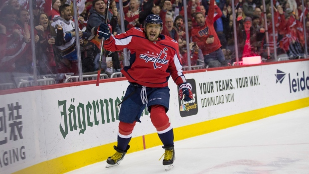 TSN_Sports's tweet photo. Ovechkin scores No. 693 to pass Yzerman. MORE: https://t.co/gC696Fpnly

#BellLetsTalk https://t.co/mgokdyKUN1