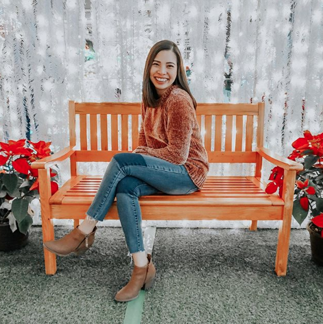 The park bench of our dreams 😍 Who got lost in our magical winter wonderland these holidays?   

📸 itslouiseroberts on IG

#LumazeSeattle #BeLumazed